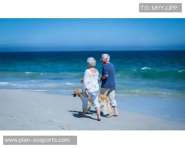 成都市老年体育协会游泳俱乐部携手共建健康快乐的银发族水上运动新天地